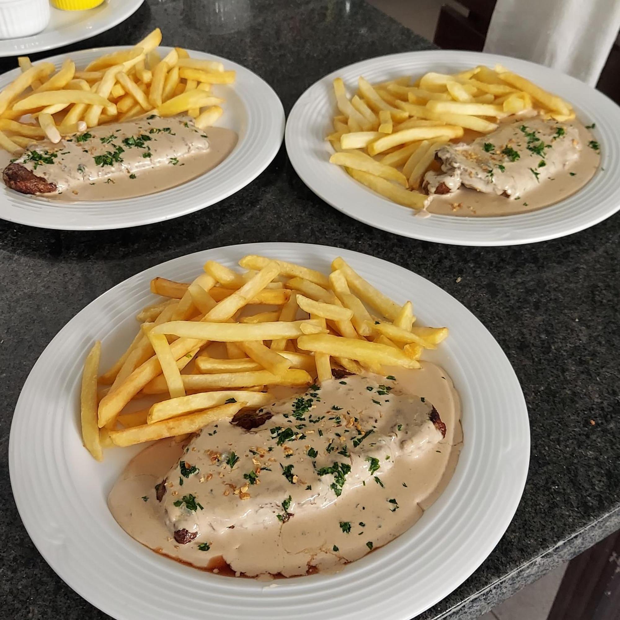 Girassol 3* Penedo (Rio de Janeiro)