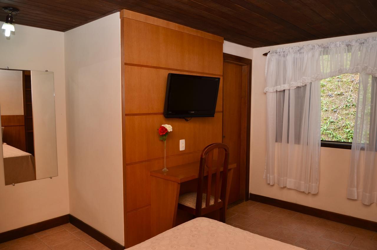 Girassol Hotel